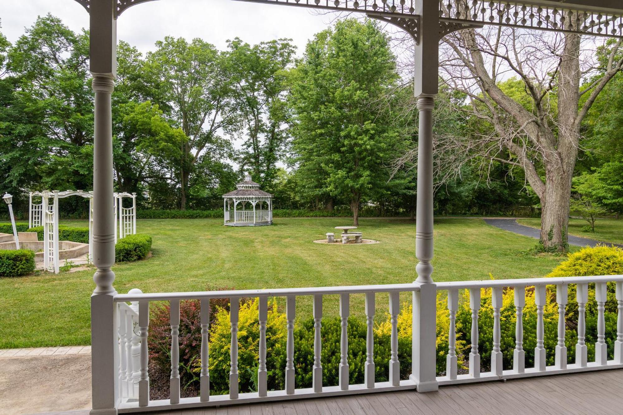 Apartamento Exquisite Victorian Springfield Exterior foto